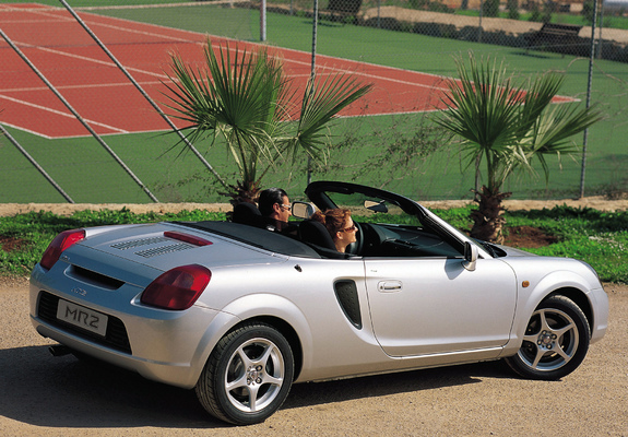 Images of Toyota MR2 Roadster 1999–2002