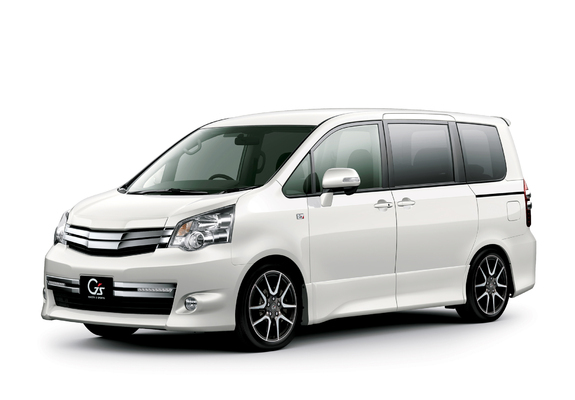 Pictures of Toyota Noah Si Gs Version EDGE 2010