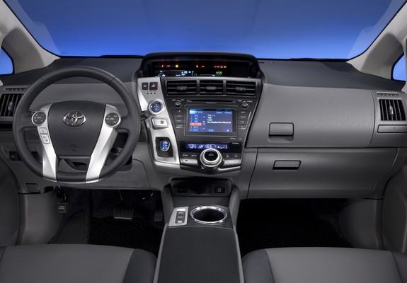 Toyota Prius v (ZVW40W) 2011 images