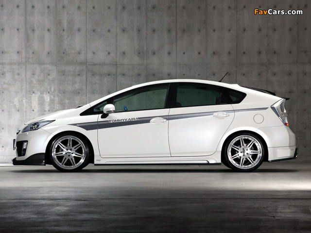 Images of Tommykaira Toyota Prius RR (ZVW35) 2010 (640 x 480)