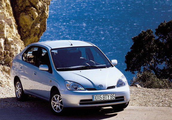 Pictures of Toyota Prius (NHW10) 1997–2000
