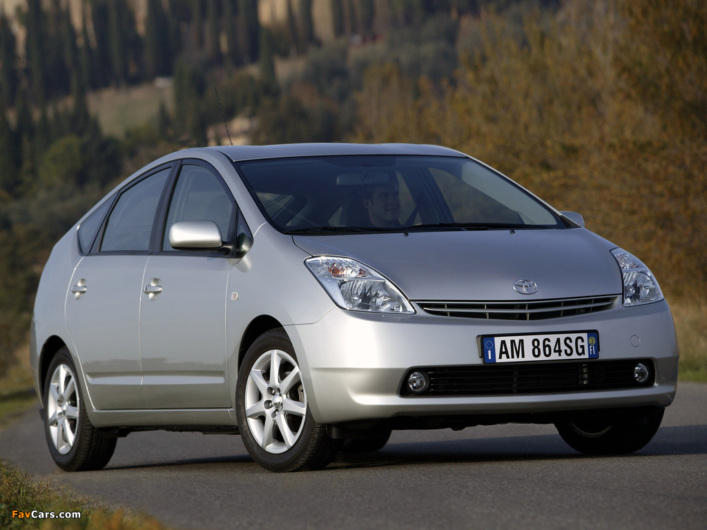 Pictures of Toyota Prius (NHW20) 2003–09 (1024 x 768)
