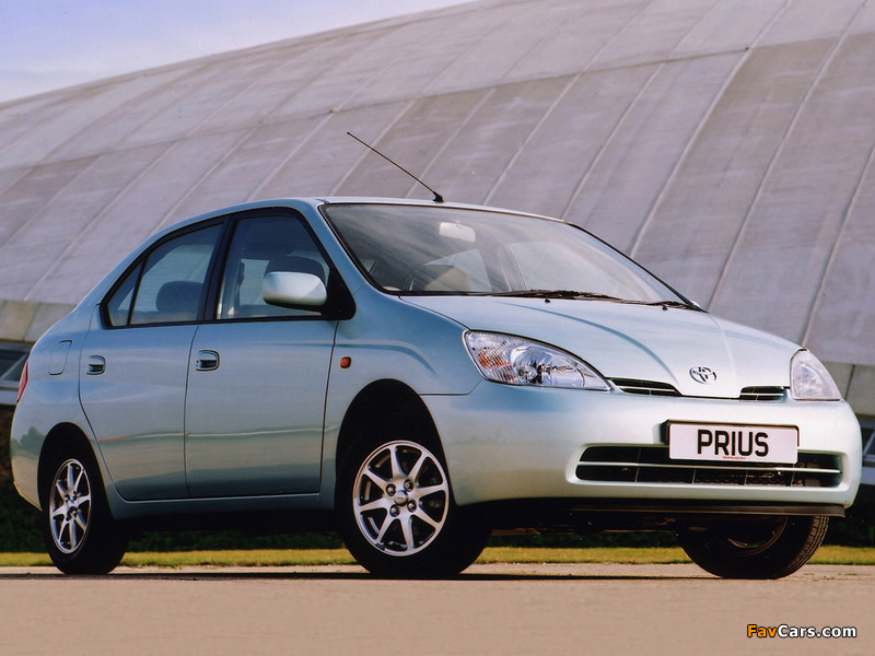 Toyota Prius UK-spec (NHW11) 2000–03 images (800 x 600)