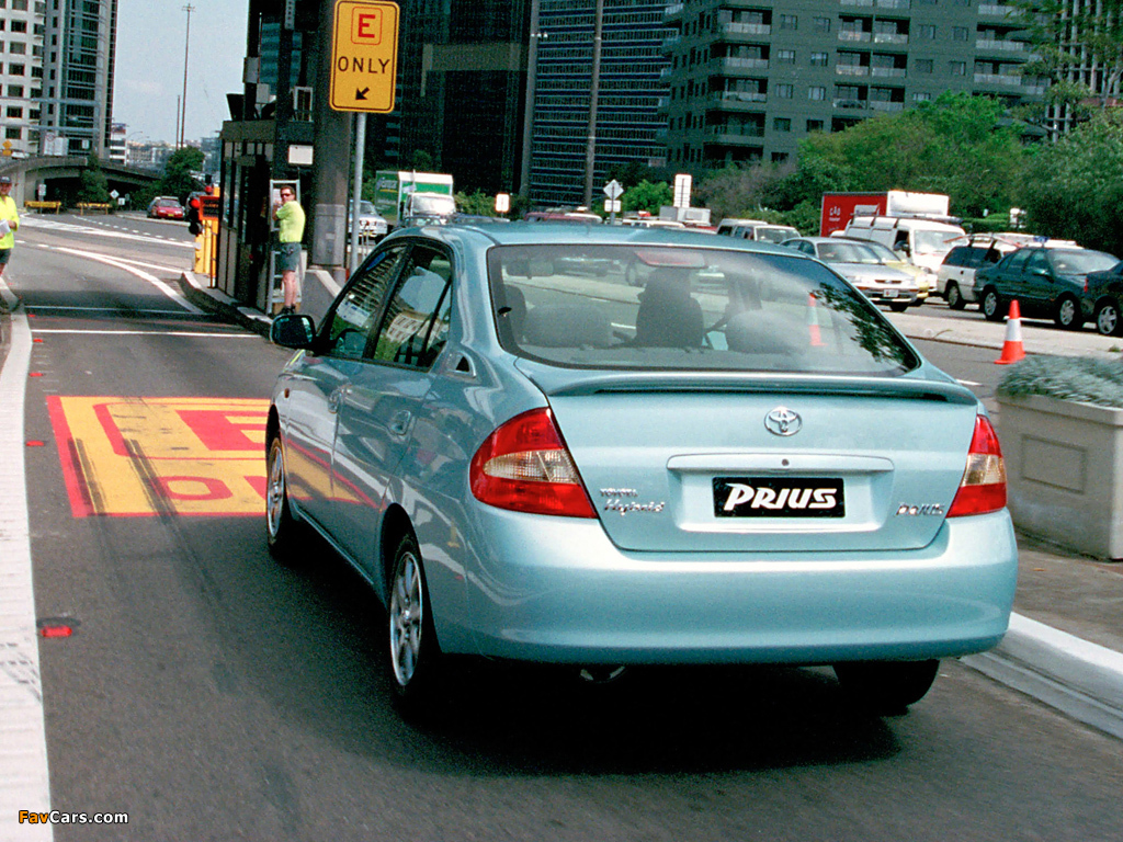 Toyota Prius AU-spec (NHW11) 2001–03 pictures (1024 x 768)