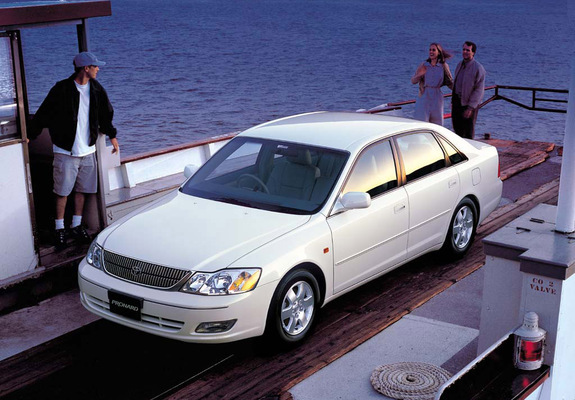 Toyota Pronard 2000–03 pictures