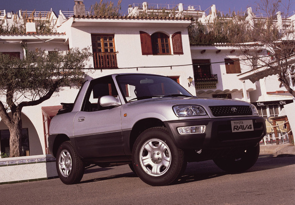 Images of Toyota RAV4 Convertible 1998–2000