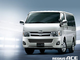 Pictures of Toyota Regiusace 2010–14