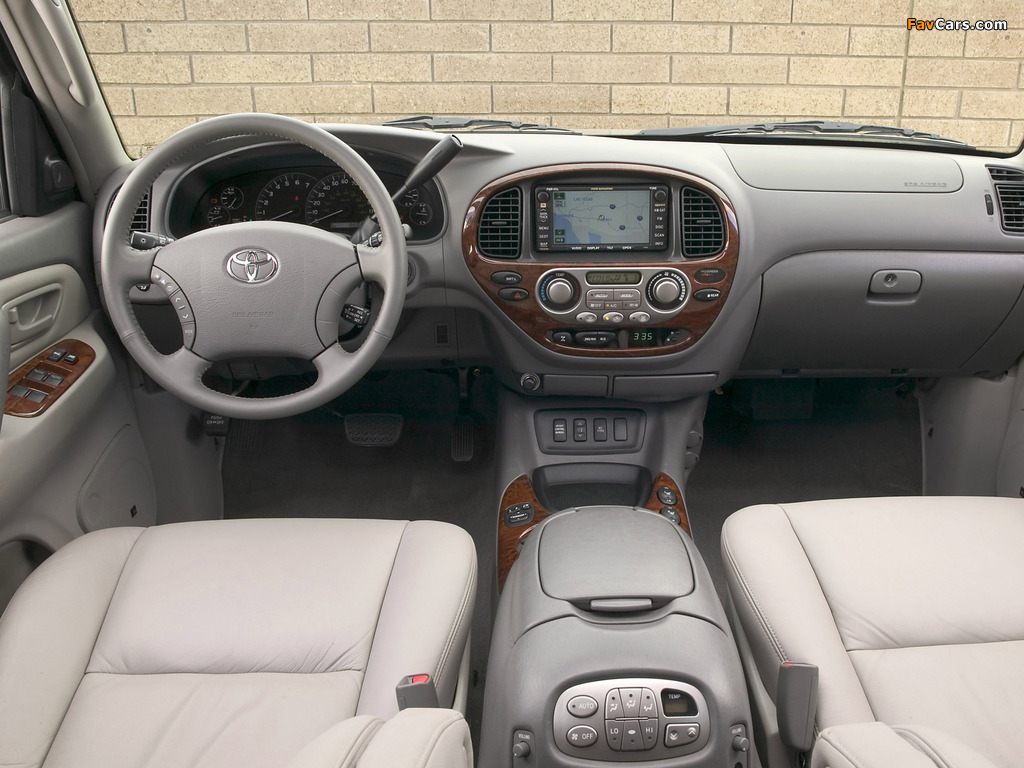 Pictures of Toyota Sequoia Limited 2005–07 (1024 x 768)