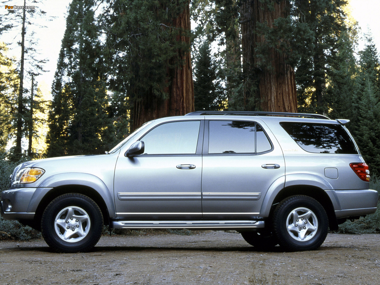 Toyota Sequoia Limited 2000–05 images (1280 x 960)