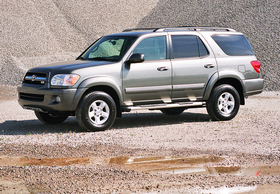 Toyota Sequoia SR5 2005–07 wallpapers