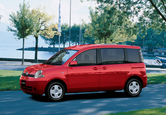 Toyota Sienta (NCP81G) 2003–06 photos