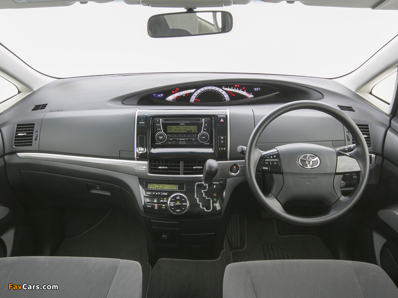 Pictures of Toyota Tarago 2012 (800 x 600)
