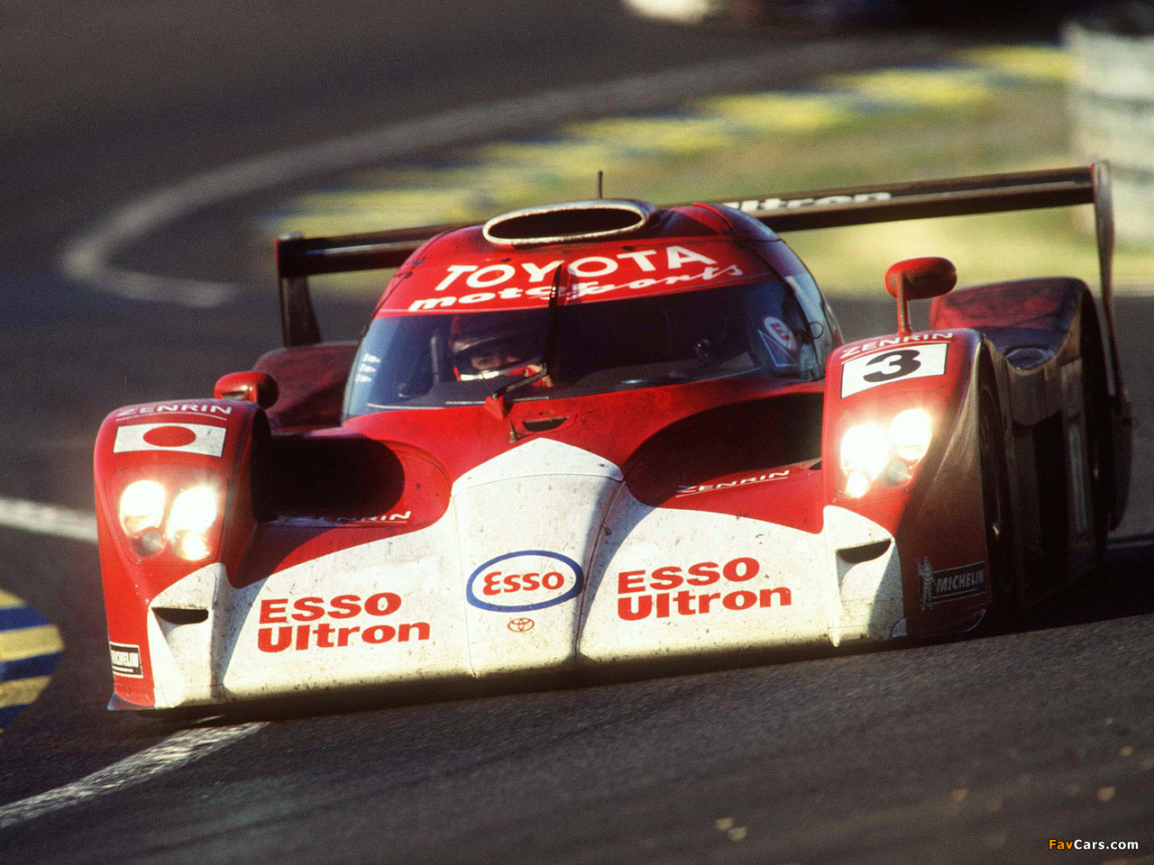 Photos of Toyota GT-One Race Version (TS020) 1998–99 (1280 x 960)