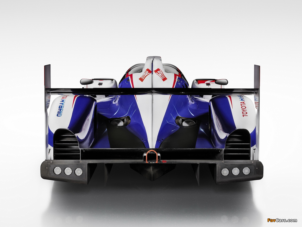 Toyota TS040 Hybrid 2014 pictures (1024 x 768)