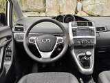 Pictures of Toyota Verso 2012