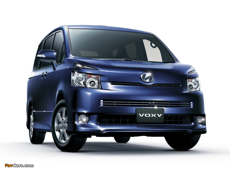 Toyota Voxy ZS 2007–10 photos (800 x 600)