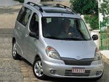 Images of Toyota Yaris Verso 1999–2003