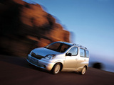 Images of Toyota Yaris Verso 1999–2003