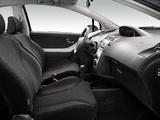 Toyota Yaris 3-door 2005–09 photos