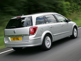 Images of Vauxhall Astra Estate 2005–10
