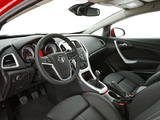 Photos of Vauxhall Astra GTC 2011