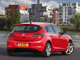 Vauxhall Astra Turbo 2009–12 images