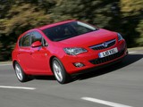 Vauxhall Astra Turbo 2009–12 photos