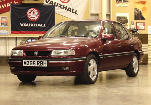 Vauxhall Cavalier CDX Saloon 1993–95 photos