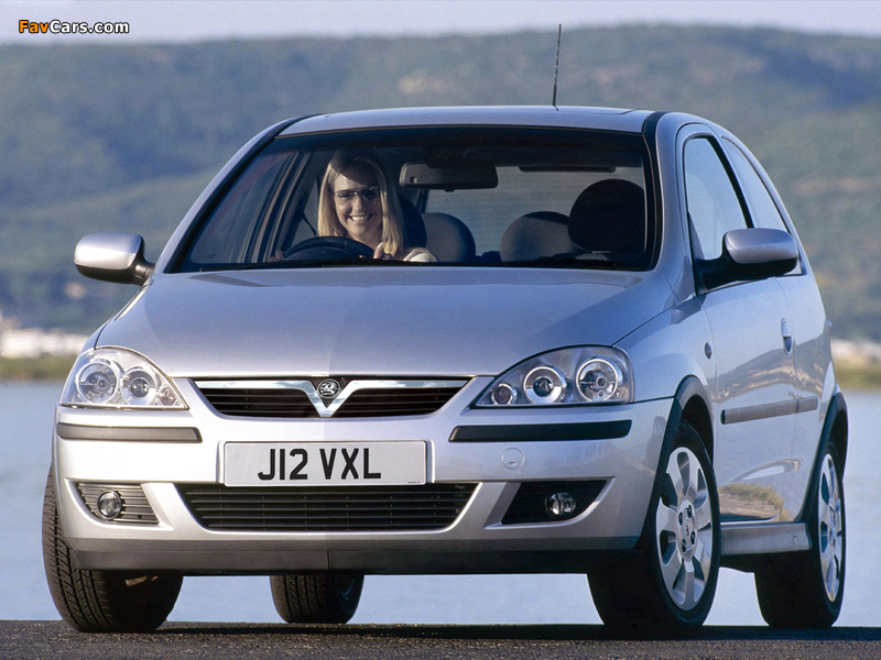 Pictures of Vauxhall Corsa 3-door (C) 2003–06 (800 x 600)