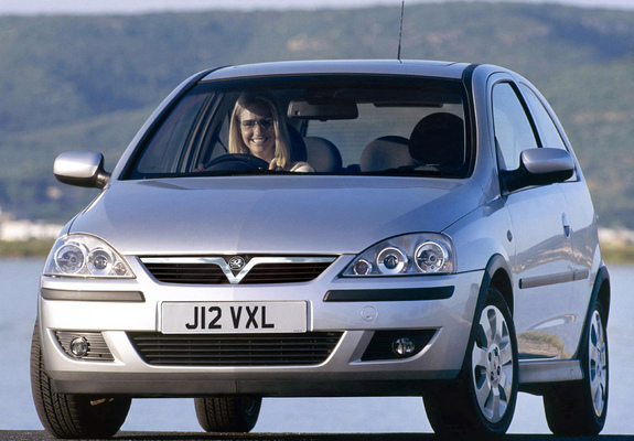 Pictures of Vauxhall Corsa 3-door (C) 2003–06