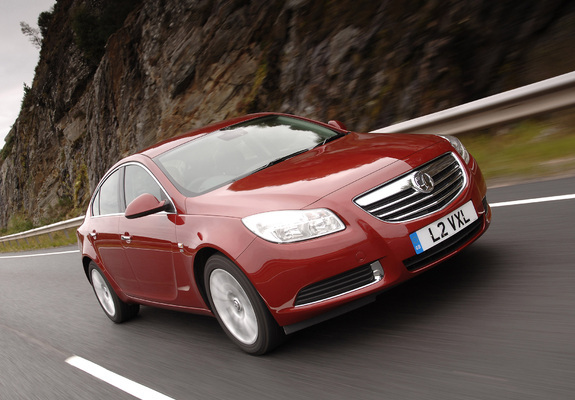 Images of Vauxhall Insignia Hatchback 2008