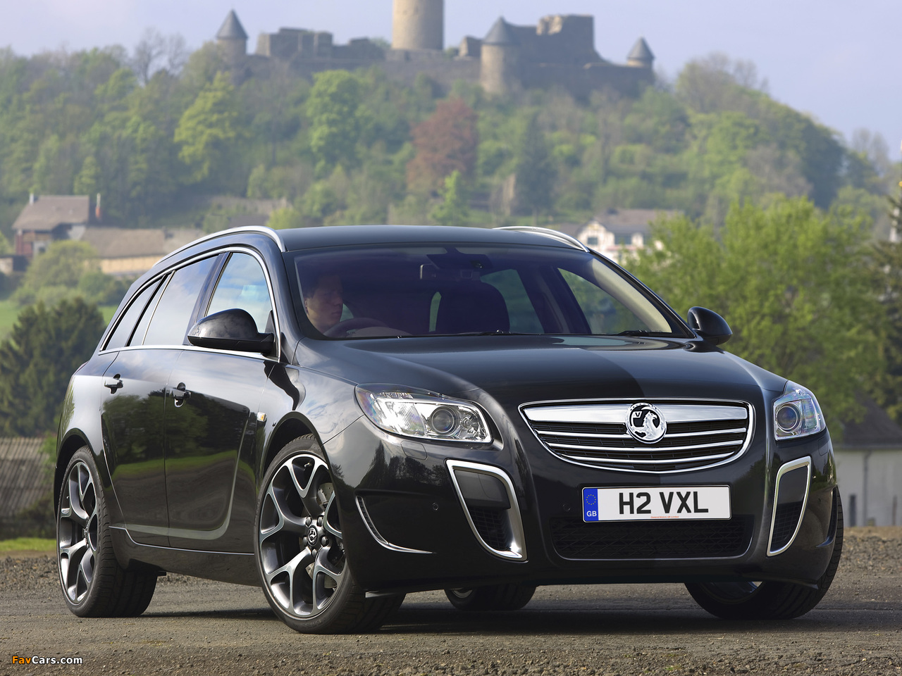 Pictures of Vauxhall Insignia VXR Sports Tourer 2009–13 (1280 x 960)