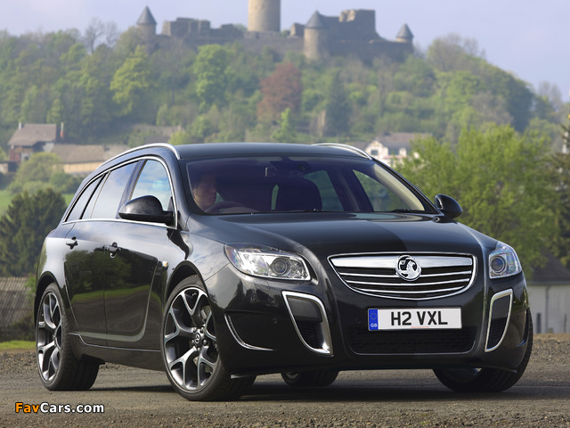 Pictures of Vauxhall Insignia VXR Sports Tourer 2009–13 (640 x 480)