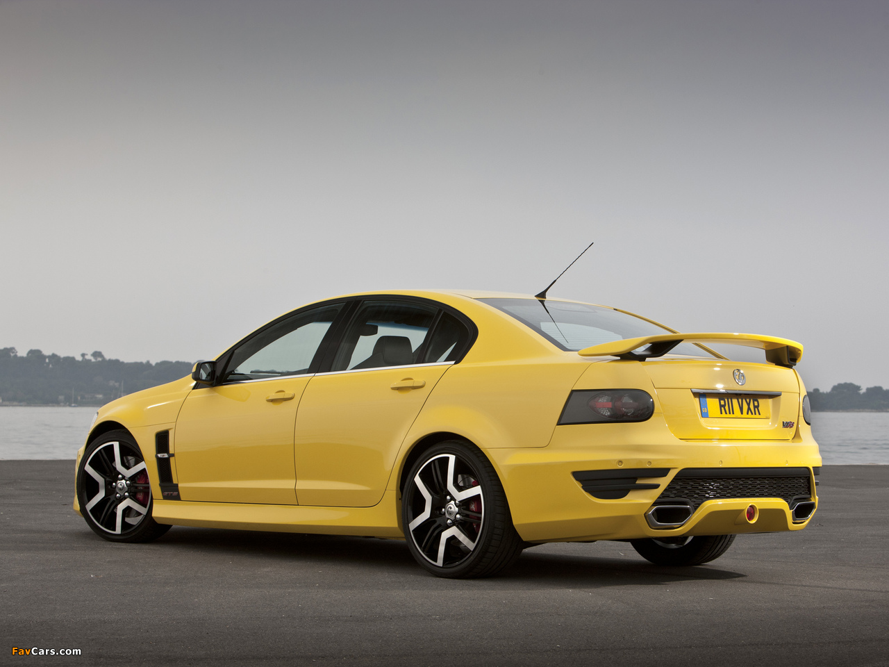 Pictures of Vauxhall VXR8 2010 (1280 x 960)