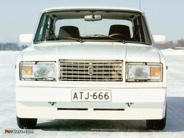 Konela Lada 2107 Turbo 1984–86 pictures (640 x 480)