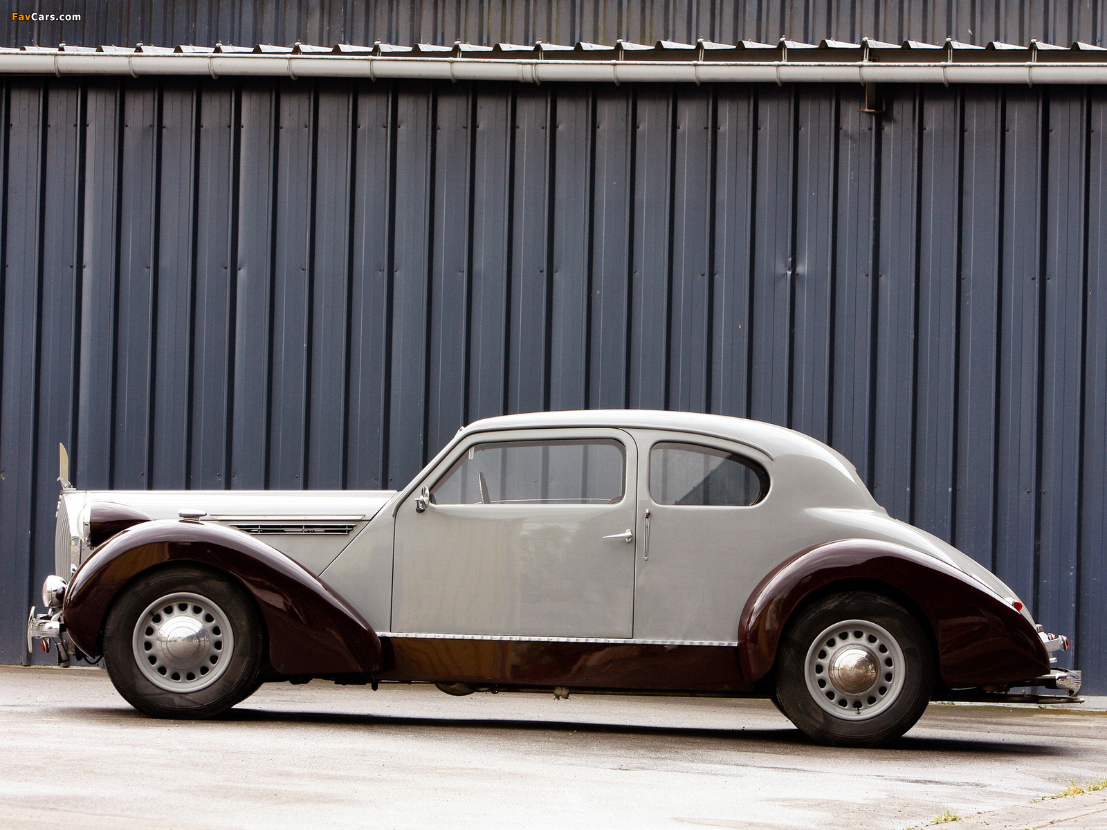 Voisin C30 S Coupe 1939 wallpapers (1600 x 1200)