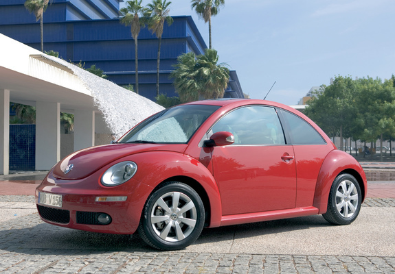 Images of Volkswagen New Beetle 2006–10
