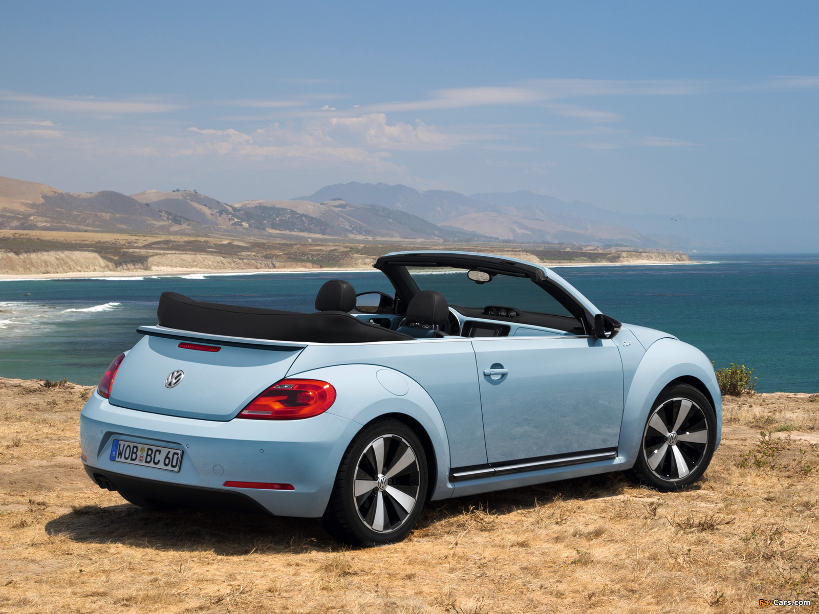 Images of Volkswagen Beetle Cabrio 60s Edition 2012 (1600 x 1200)