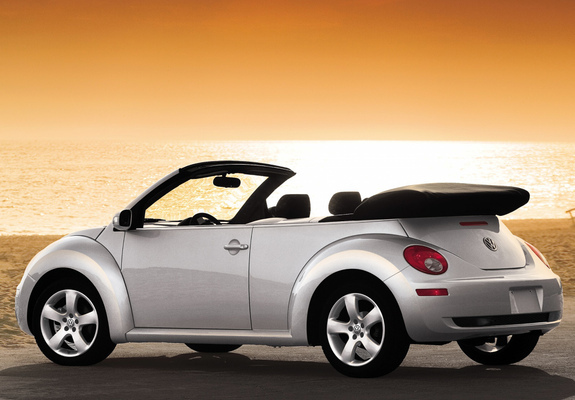 Photos of Volkswagen New Beetle Convertible 2006–10