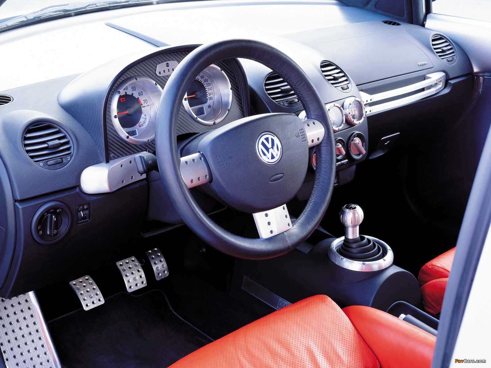 Pictures of Volkswagen New Beetle RSi 2001–03 (1600 x 1200)