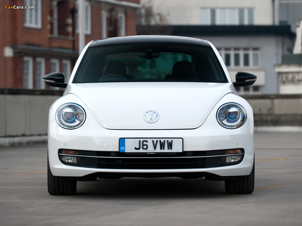 Volkswagen Beetle UK-spec 2011 wallpapers (1024 x 768)