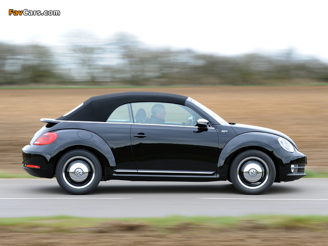 Volkswagen Beetle Cabrio 50s Edition UK-spec 2013 images (640 x 480)