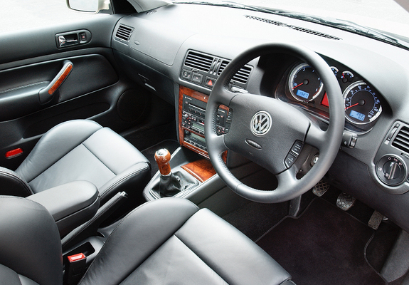 Volkswagen Bora UK-spec 1998–2005 pictures
