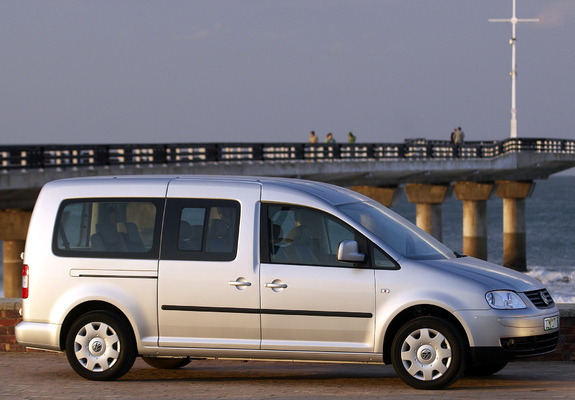 Volkswagen Caddy Maxi Life ZA-spec (Type 2K) 2007–10 photos