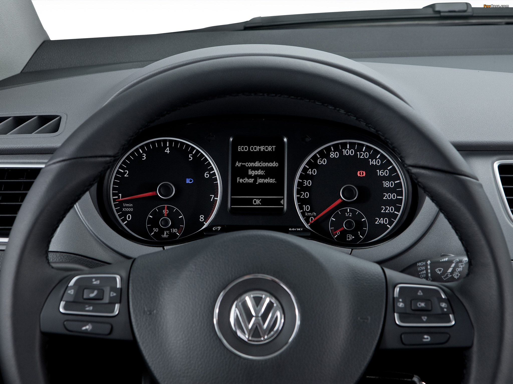 Photos of Volkswagen CrossFox 2012 (2048 x 1536)
