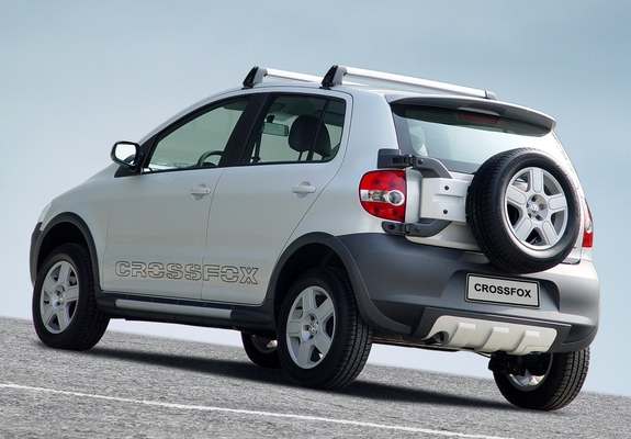 Pictures of Volkswagen CrossFox 2005–07