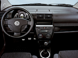 Volkswagen CrossFox 2005–07 wallpapers