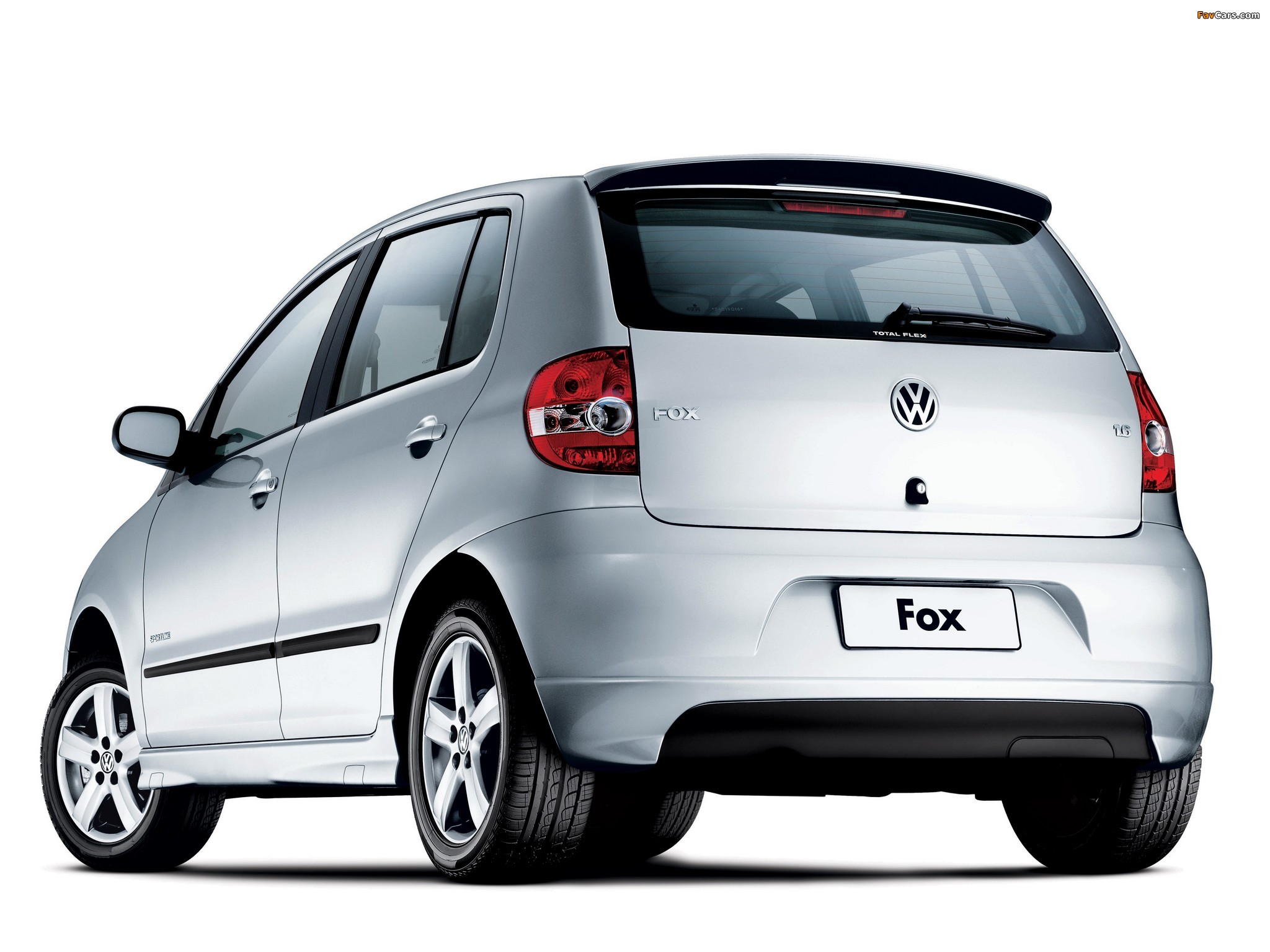 Fox 1 6. Фольксваген Фокс 2005. VW Fox 2005-2011. Фольксваген Фокс 2007. VW Fox 2009.