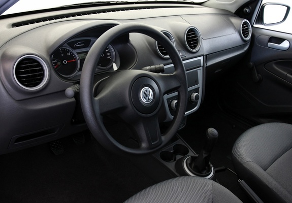 Images of Volkswagen Gol 2008–12