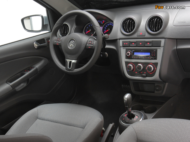 Volkswagen Gol Trend (V) 2008–12 pictures (640 x 480)